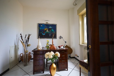 Foto Villa unifamiliare a Messina Centro Storico di 350 m² con 10 locali