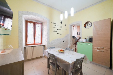 Foto Appartamento in Via Porta Reale  8, Palo del Colle Centro di 80 m²