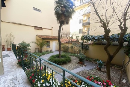 Foto Appartamento a Firenze San Marco - SS Annunziata di 215 m² in vendita