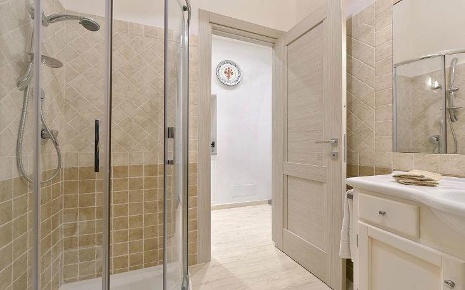 Foto Appartamento a Firenze Signoria - Uffizi di 80 m² con 3 locali