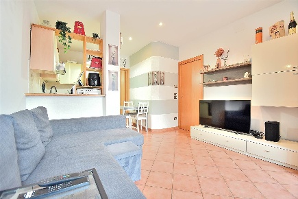 Foto Appartamento in Via Cristoforo Colombo, Colle di Val d'Elsa di 55 m²
