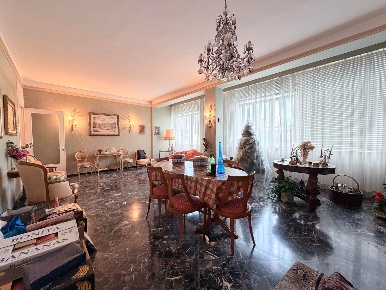 Foto Appartamento in Via Ofanto 3, Siracusa Gelone - Cadorna di 182 m²