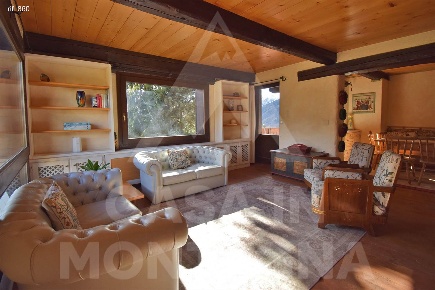 Foto Appartamento a Predazzo di 123 m² con 9 locali in vendita