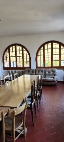 Foto Case semi ndipendenti a Terranuova Bracciolini di 220 m² con 8 locali