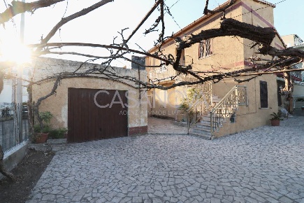 Foto Appartamento in via lungomare rodi 24, Giulianova Centro di 98 m²