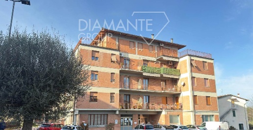 Foto Appartamento a Castiglione del Lago Contrada Mulino di 100 m²