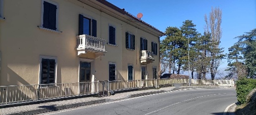 Foto Casa indipendente in Via Bolognese, Castiglione dei Pepoli Centro