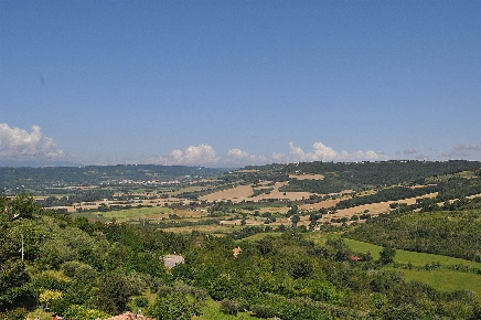 Foto Appartamento a Otricoli Centro di 100 m² con 4 locali in vendita