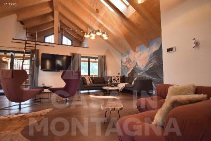 Foto Casa indipendente a San Giovanni di Fassa Pozza Di Fassa di 300 m²