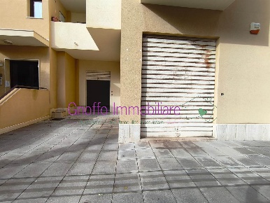 Foto Locale commerciale in via messina 39, Trapani Centro di 62 m²