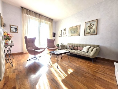 Foto Appartamento a Firenze Novoli di 95 m² con 4 locali in vendita