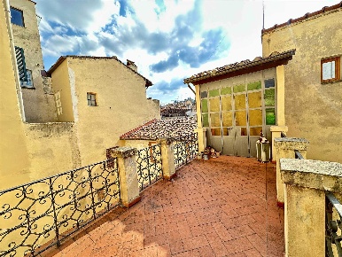 Foto Appartamento in Via dei Neri, Firenze Signoria - Uffizi di 150 m²