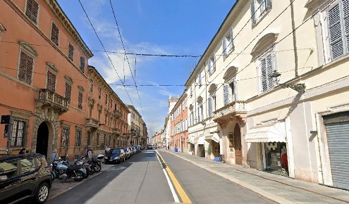 Foto Negozio a Parma San Leonardo di 61 m² con 1 locali in vendita