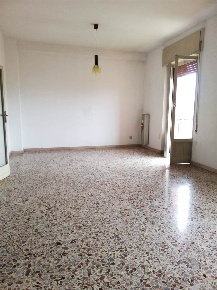 Foto Appartamento a Terni Centro di 150 m² con 5 locali in vendita