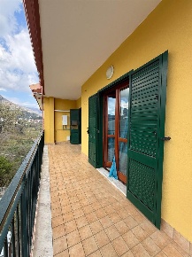 Foto Appartamento a Montecorvino Rovella di 100 m² con 3 locali in affitto