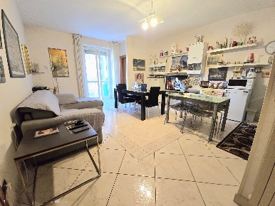 Foto Appartamento in Via Diego Taiani  38, Salerno Carmine di 70 m²