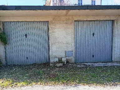 Foto Garage a Orsogna Centro di 55 m² con 1 locali in vendita