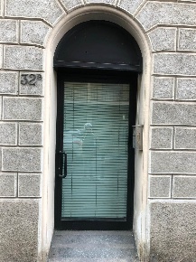 Foto Negozio a Bergamo Stazione di 50 m² con 2 locali in affitto