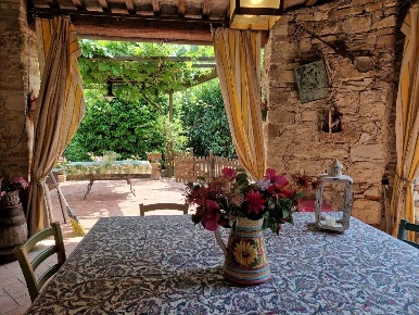 Foto Appartamento in via valle, Fiesole di 210 m² con 6 locali in vendita