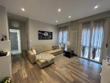 Foto Appartamento a Biella Centro Città, San Paolo di 75 m² con 4 locali