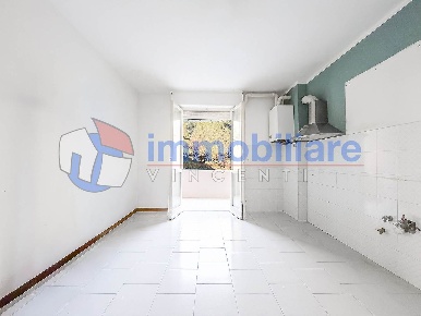 Foto Appartamento a Arcola Romito Magra di 75 m² con 5 locali in vendita