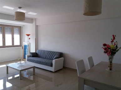 Foto Appartamento a Latina Centro Storico di 100 m² con 6 locali in affitto