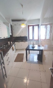Foto Appartamento a Stradella Centro di 105 m² con 6 locali in vendita