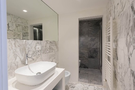 Foto Appartamento a Firenze Santo Spirito di 112 m² con 4 locali in vendita