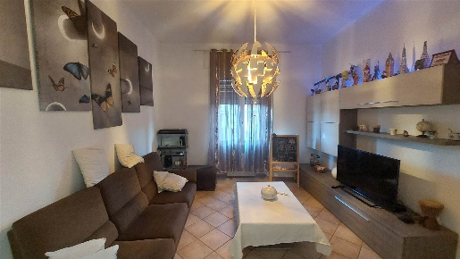 Foto Appartamento a Prato Sacrocuore di 102 m² con 5 locali in vendita