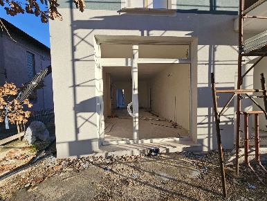 Foto Ufficio a Castelraimondo Centro di 115 m² con 2 locali in vendita