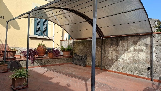Foto Villa a schiera a Prato Narnali - Viaccia di 250 m² con 7 locali