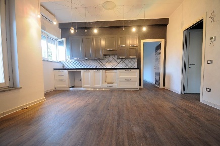 Foto Appartamento a Campiglia Marittima Venturina di 84 m² con 4 locali