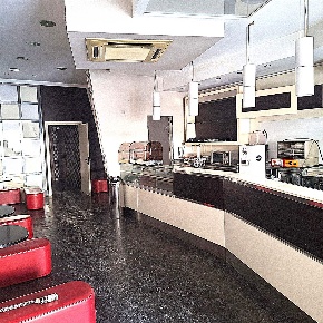 Foto Locale commerciale in Via Luigi Vaccara 3, Mazara del Vallo di 250 m²