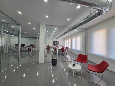 Foto Ufficio in via santa lucia 16, Brindisi Centro Storico di 182 m²