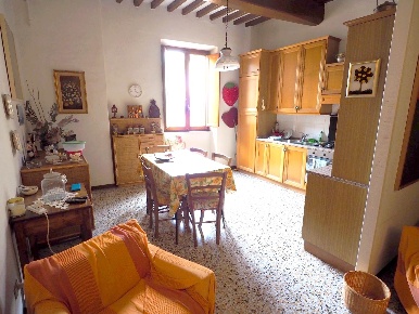 Foto Appartamento a Pistoia Piazza della Sala di 200 m² con 7 locali