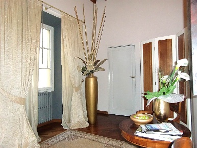 Foto Ufficio a San Giovanni Valdarno di 68 m² con 3 locali in vendita