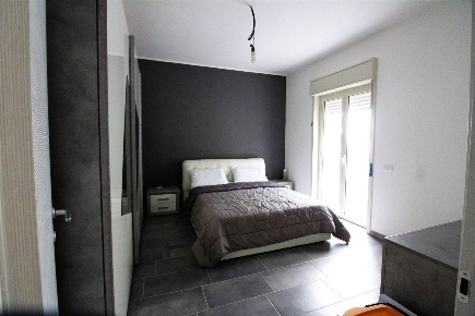 Foto Casa indipendente in VIA APUANIA, Lentini di 80 m² con 4 locali