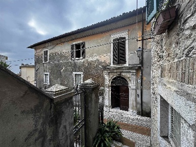 Foto Appartamento in Vicolo Martello 12, Veroli Centro di 155 m² in vendita