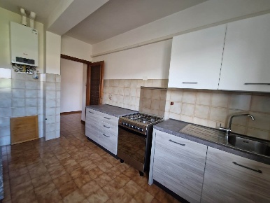 Foto Appartamento a Spoleto San Giacomo di 80 m² con 4 locali in vendita