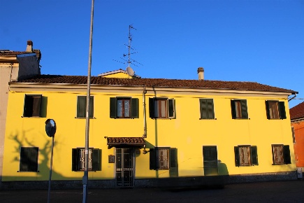 Foto Case semi ndipendenti in Via della Repubblica 53, Stroppiana di 290 m²