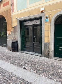 Foto Attività commerciale a Novi Ligure di 30 m² con 1 locali in vendita