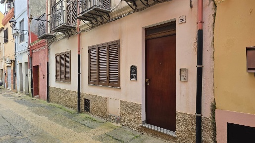 Foto Appartamento in VIA ALGHERO 26, Iglesias Centro di 45 m² con 2 locali