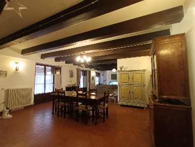 Foto Villa bifamiliare a Cetona di 152 m² con 6 locali in affitto