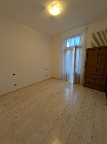 Foto Appartamento in Piazza malvezzi  56, Desenzano del Garda di 70 m²