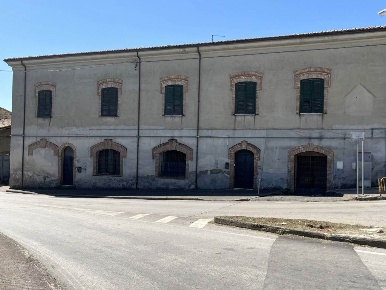 Foto Appartamento a Avellino di 1680 m² con 5 locali in vendita