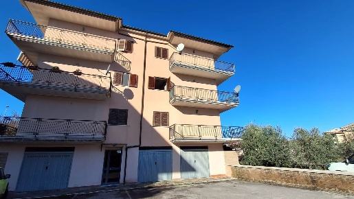 Foto Appartamento a Manciano Centro di 75 m² con 4 locali in vendita