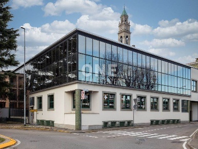 Foto Ufficio in via Matteotti 19, Villasanta di 105 m² con 2 locali