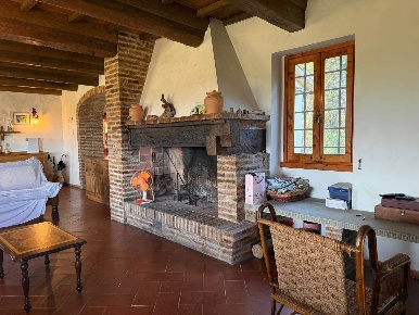 Foto Villa unifamiliare a Montespertoli di 374 m² con 12 locali in vendita