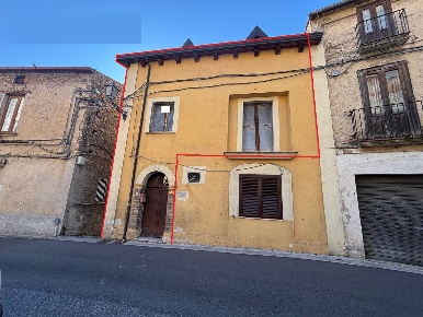 Foto Appartamento in via roma 84, Spezzano della Sila Camigliatello Silano