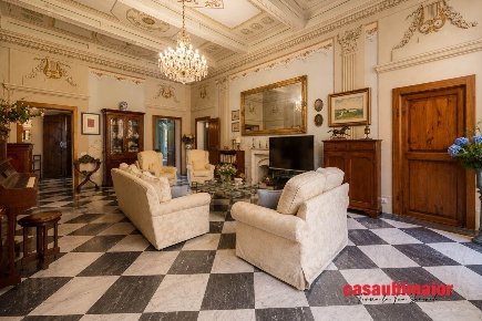 Foto Appartamento a Pisa Porta a Lucca di 352 m² con 12 locali in vendita